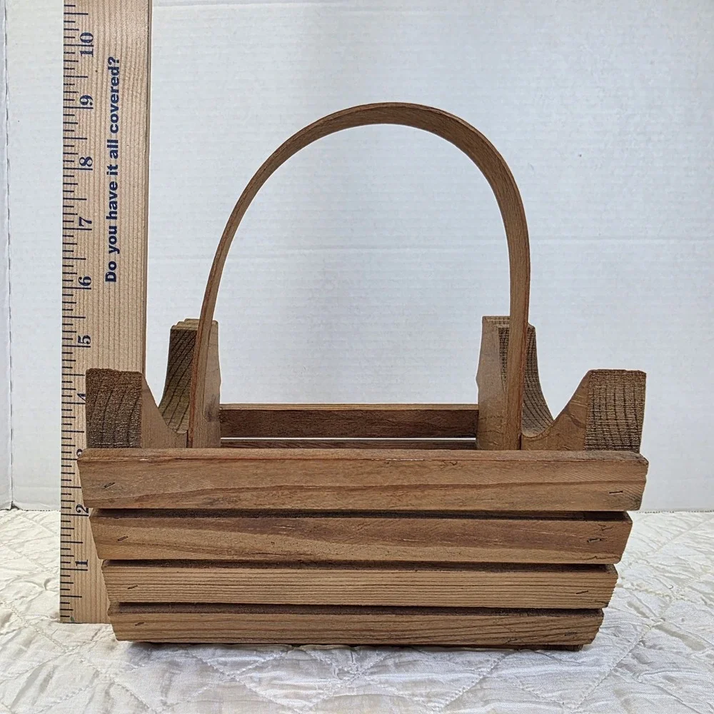Vintage Cottagecore Wooden Eggs Basket Hearts Chickens Kitschy Country